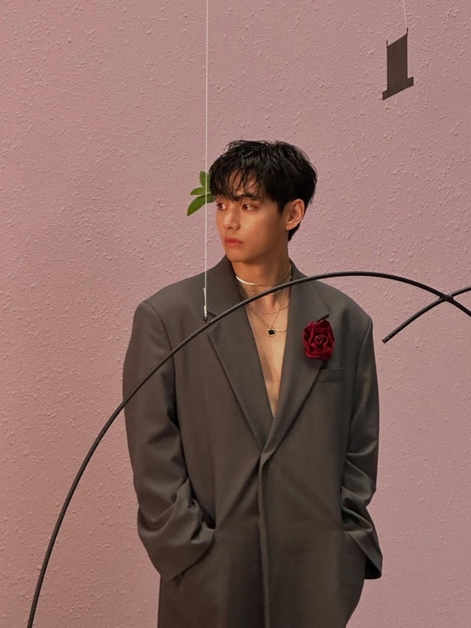  사진 : 방탄소년단(BTS) 뷔 SNS