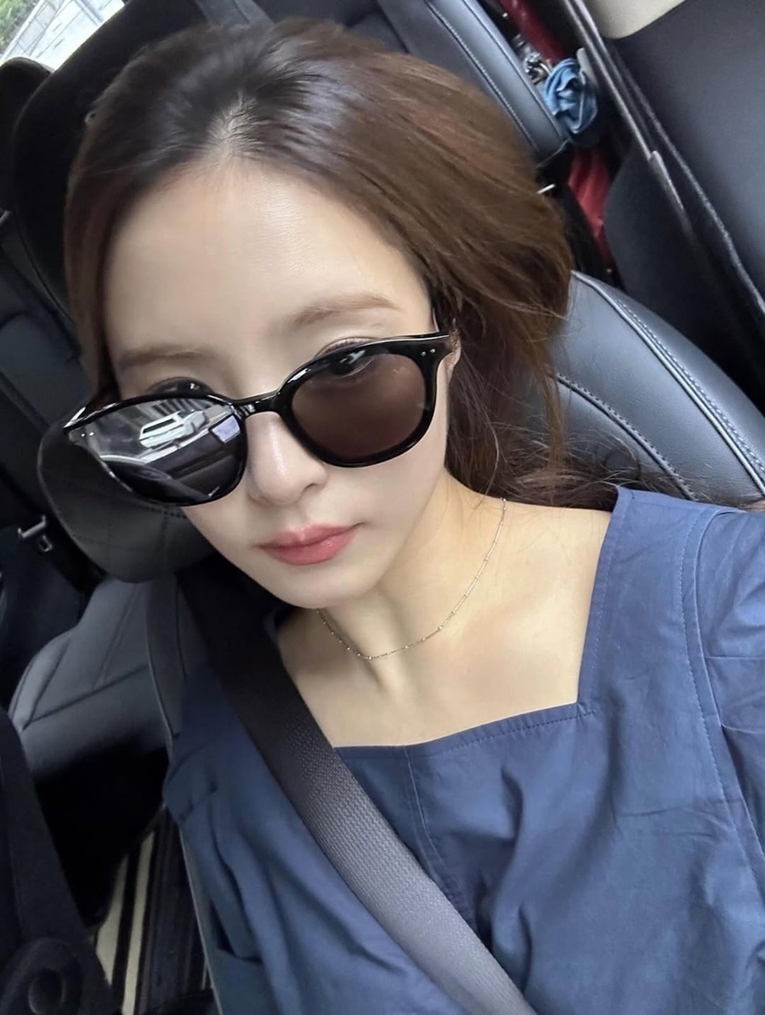  사진 : 배우 신세경 SNS