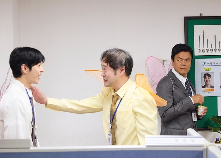  사진 : JYP 엔터테인먼트 제공