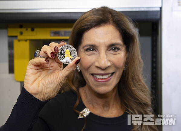 ROYAL MINT ROCKS THE NATION WITH FREDDIE MERCURY COLLECTIBLE COIN