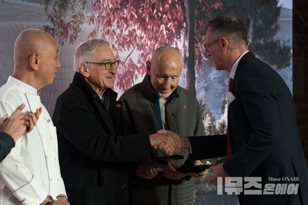 Simon Ismail presents first Nobu Residence Manchester keys to Nobu Founders - Robert De Nero, Chef Nobu & Meir Teper